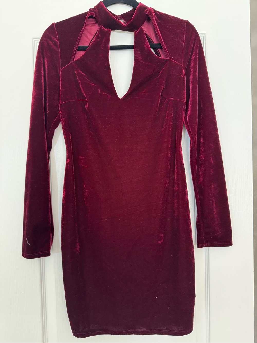 Fashion Nova Burgundy Velvet Long Sleeve Cutout Bodycon Dress